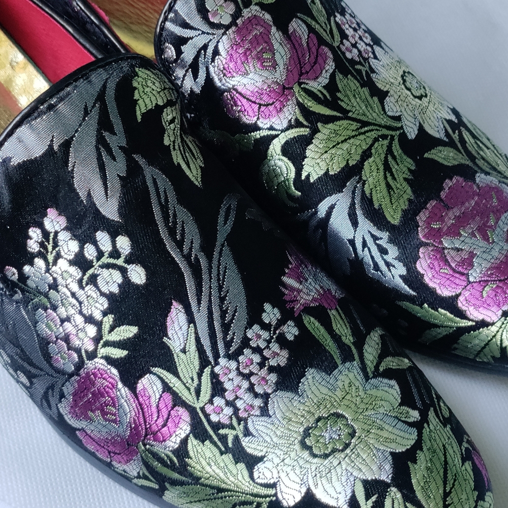 🌸🌿NEW Floral Embroidered Men's Loafers